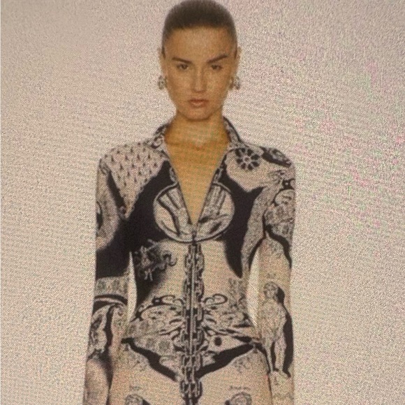 Meet your Posher, Ebony - Picture 1 of 1